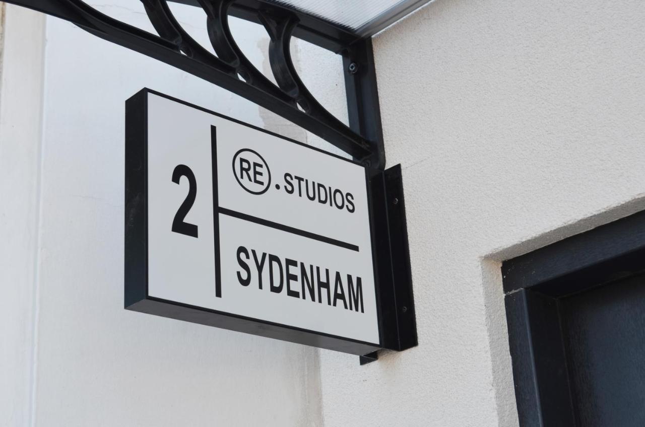 Deluxe And Modern Studio Apartment In Sydenham Londra Exterior foto