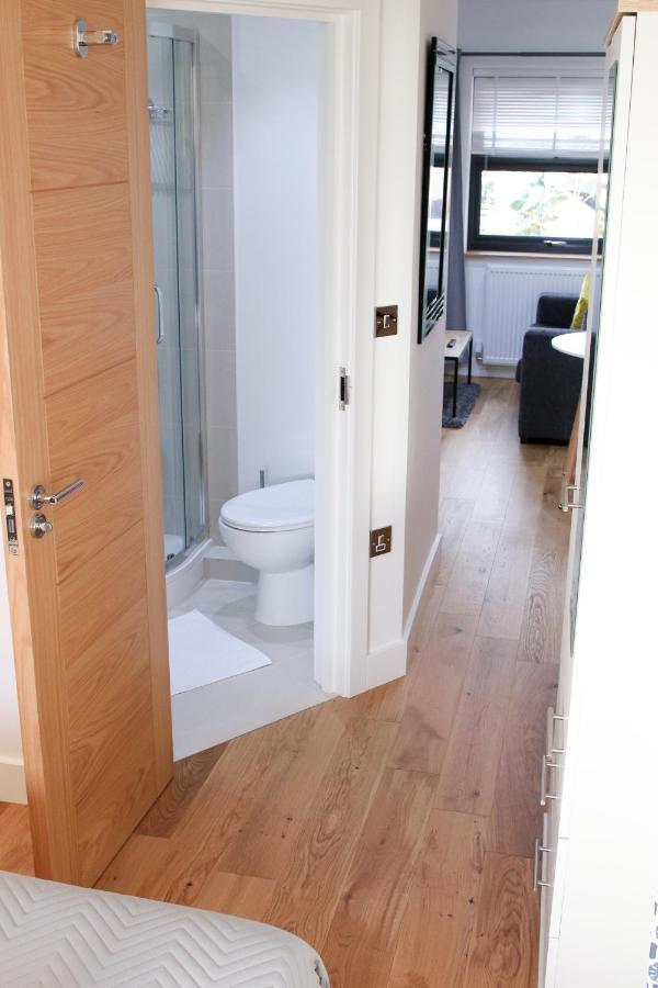 Deluxe And Modern Studio Apartment In Sydenham Londra Exterior foto
